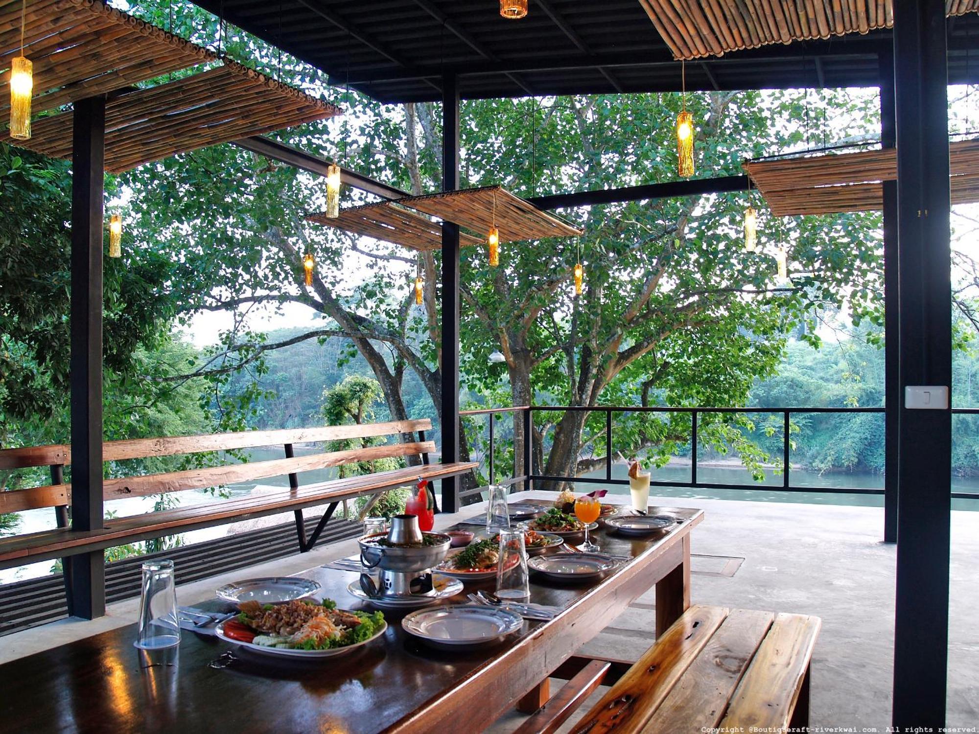 Boutique Raft Resort, River Kwai Szajok Kültér fotó