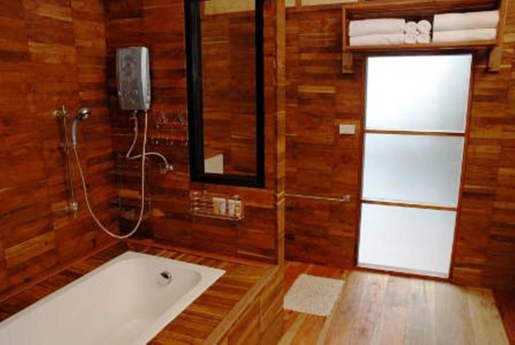 Boutique Raft Resort, River Kwai Szajok Szoba fotó