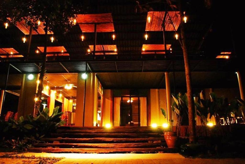 Boutique Raft Resort, River Kwai Szajok Szoba fotó